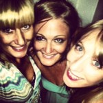 the girls selfie